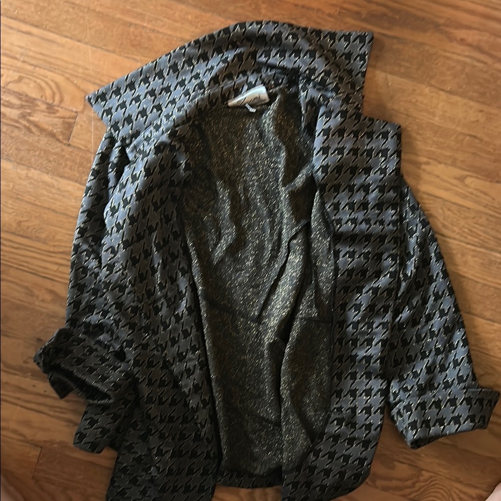 Moon Collection Black and Gray Textured Knit Cardigan